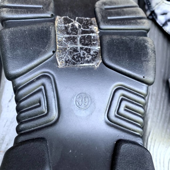 Yoki Platform Sandals Black White Tie Dye Size 39 US 8.5 - Picture 7 of 8